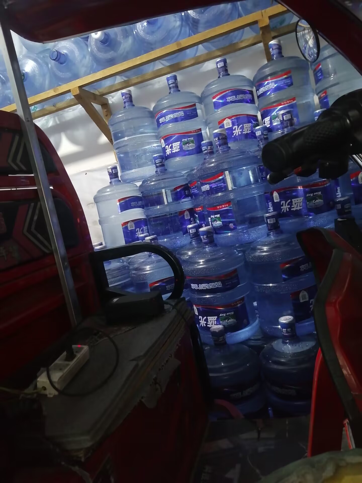 藍(lán)光 - 成都市桶裝水站